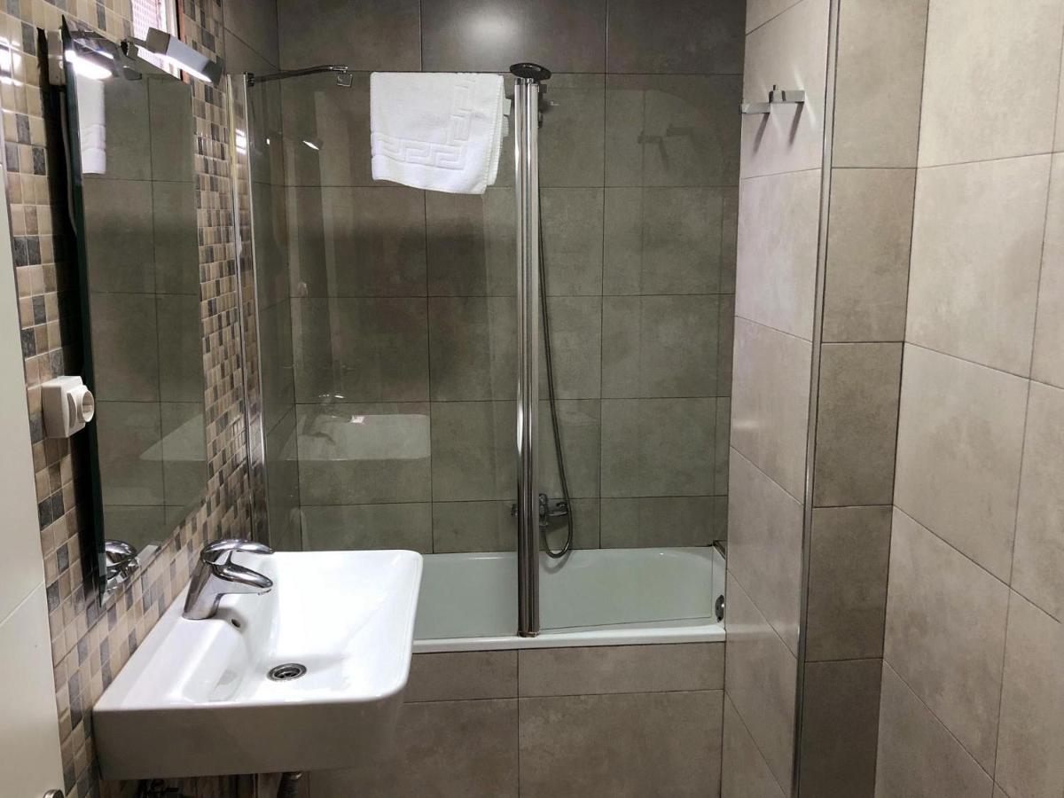 Apartamentos Ramirez 3000 Гранада Экстерьер фото